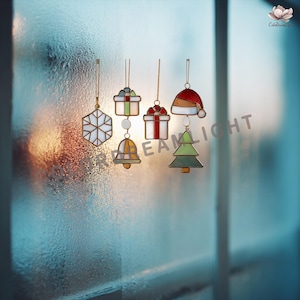 04-47CH Mini Christmas Ornament Stained Glass Pattern , Holiday Suncatcher Template, Beginner Glass art,  Instant Download  (Pdf, Png, Svg)