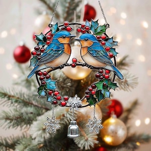 Acrylic Bluebird Holly Wreath Suncatcher – Winter Window Sun Catcher Ornament with Bell & Snowflake, Cozy Christmas Nature Décor Gift